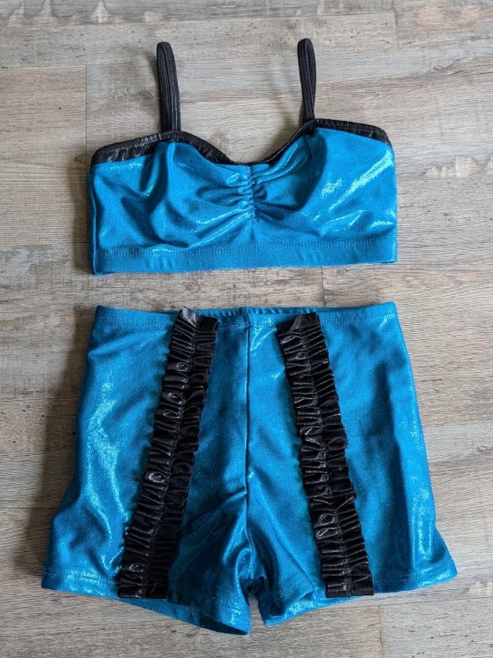 ✨ Custom 2-Piece Dance Costume – Child Medium (8/10) ✨